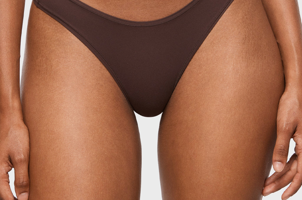 Women's V-shaped Low Rise Thongs 3 Pack Basic 5 (3pack)