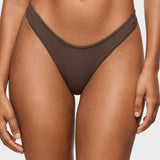 Women's V-shaped Low Rise Thongs 3 Pack Chic 7 (3pack)